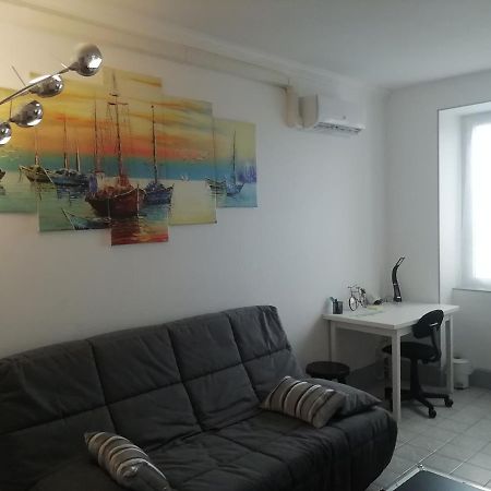 Appartement Pegase Meuble 3*** à Fourchambault Extérieur photo