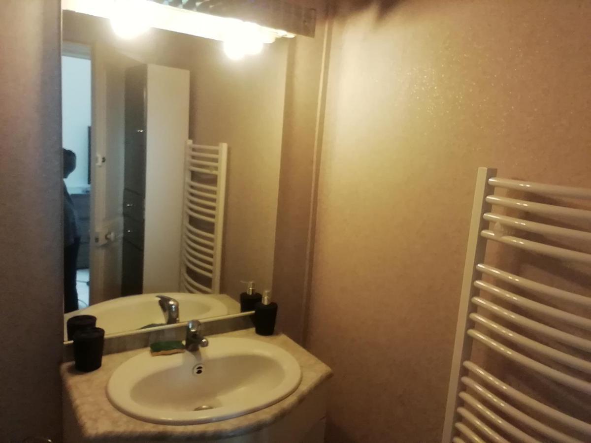 Appartement Pegase Meuble 3*** à Fourchambault Extérieur photo