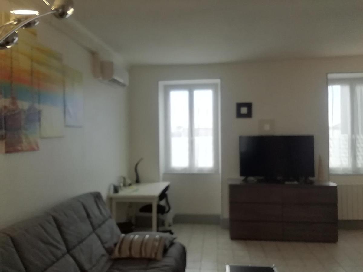 Appartement Pegase Meuble 3*** à Fourchambault Extérieur photo